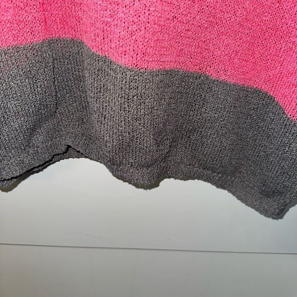 WOMENS BOUTIQUE SWEATER NEW - Picture 3 of 4